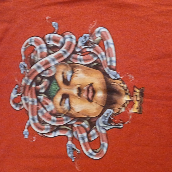 DGK tshirt - Picture 7 of 7